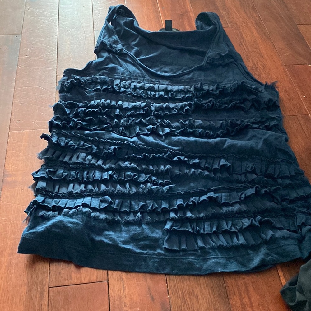 Banana Republic Navy ruffled tank top